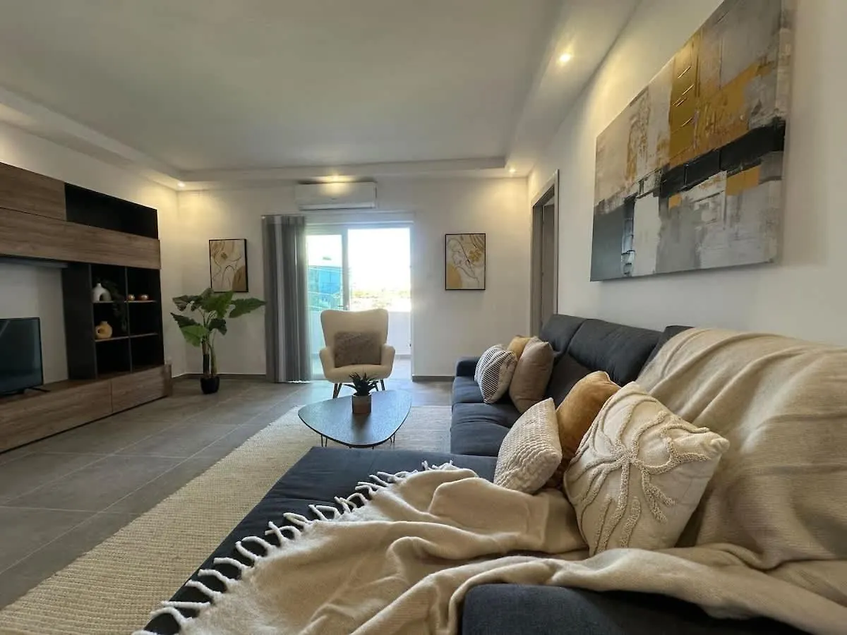 3Br Free Parking Paceville Beach San Ġiljan Málta