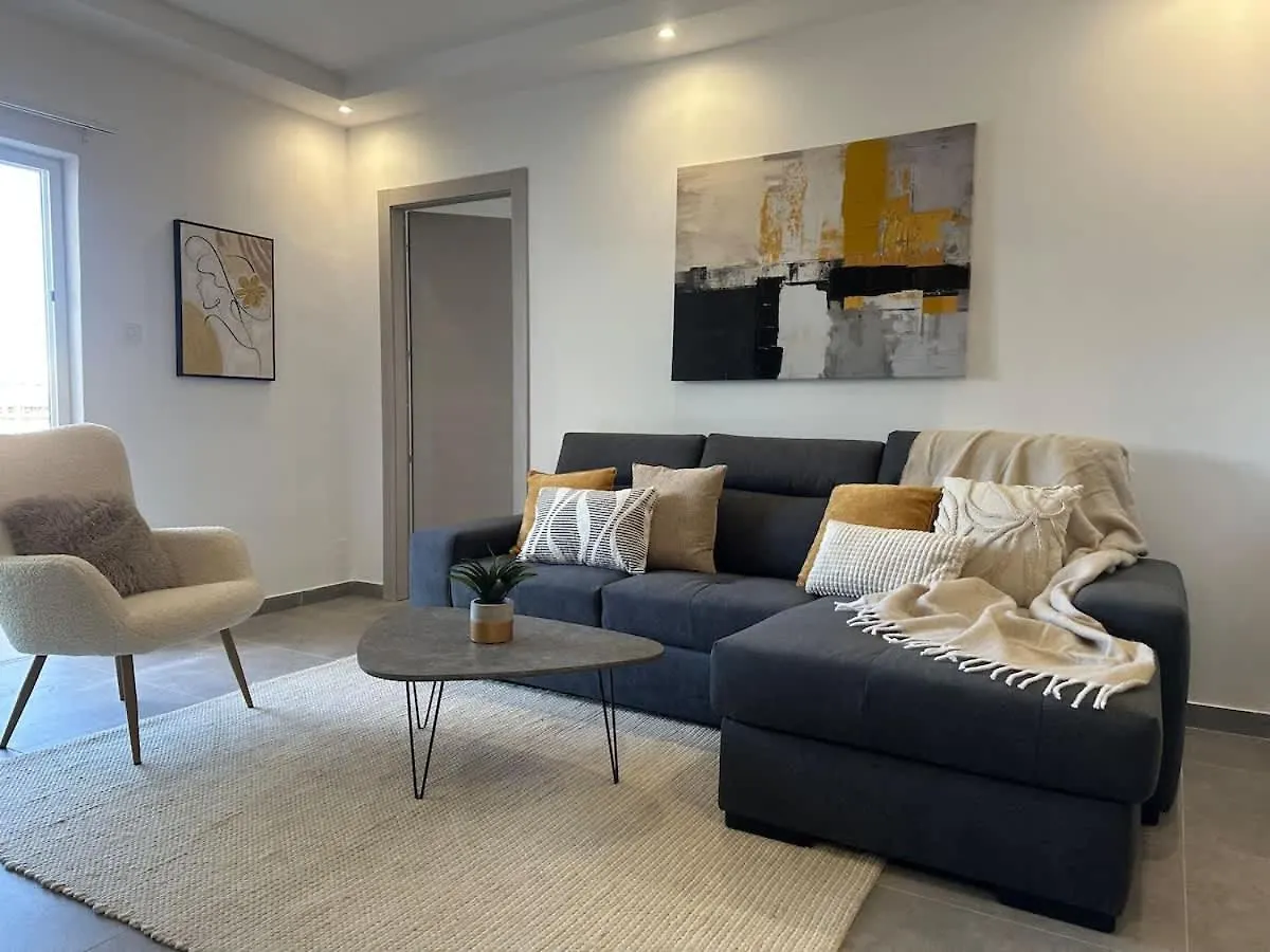 3Br Free Parking Paceville Beach Saint Julian's Malta